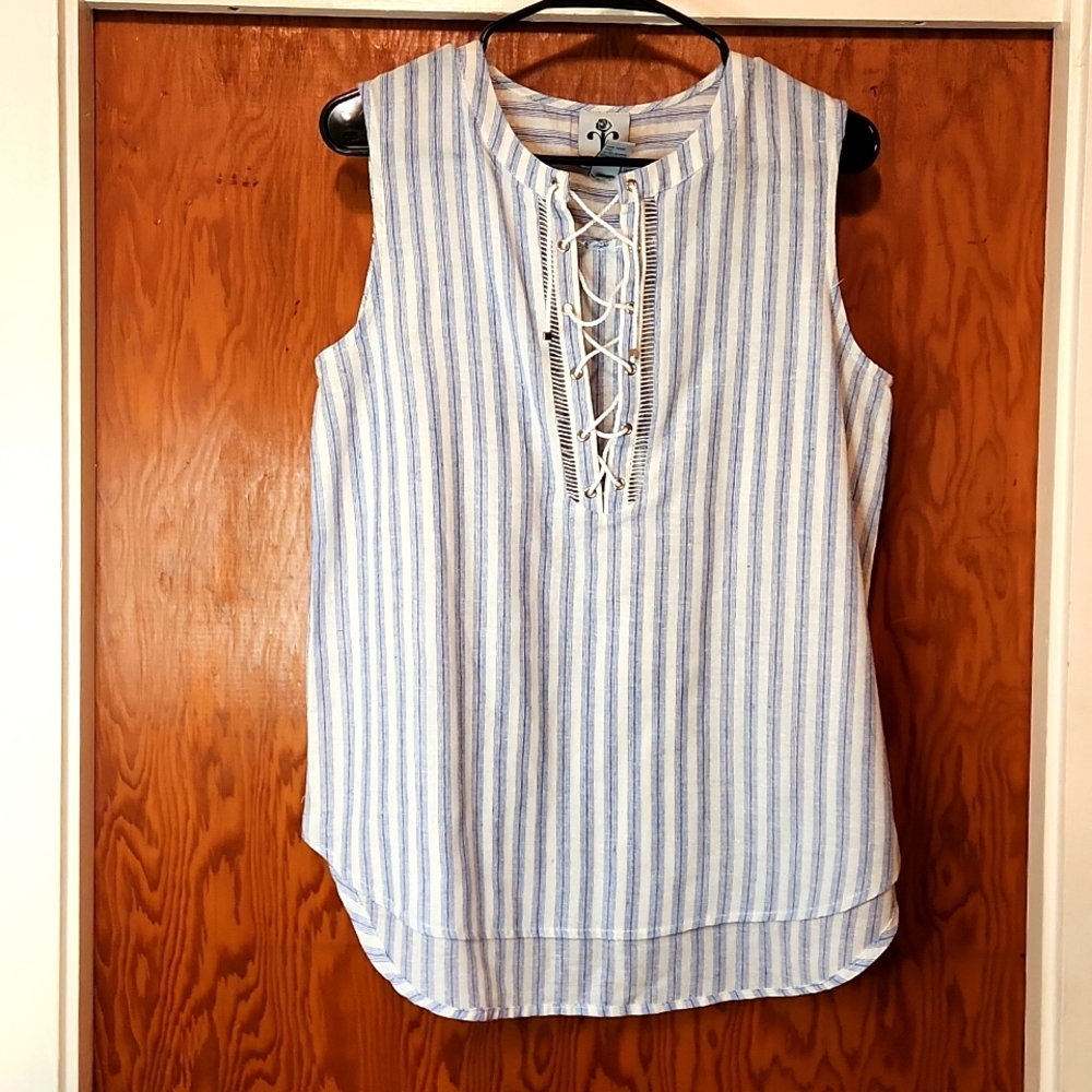 Anthropologie Rain+Rose Tank Top  Size Medium Blue and White